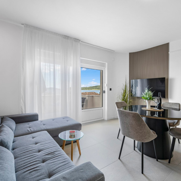 Dnevni boravak, Aquarius Apartments, Aquarius Apartments s grijanim bazenom - Srima Hrvatska Srima-vodice