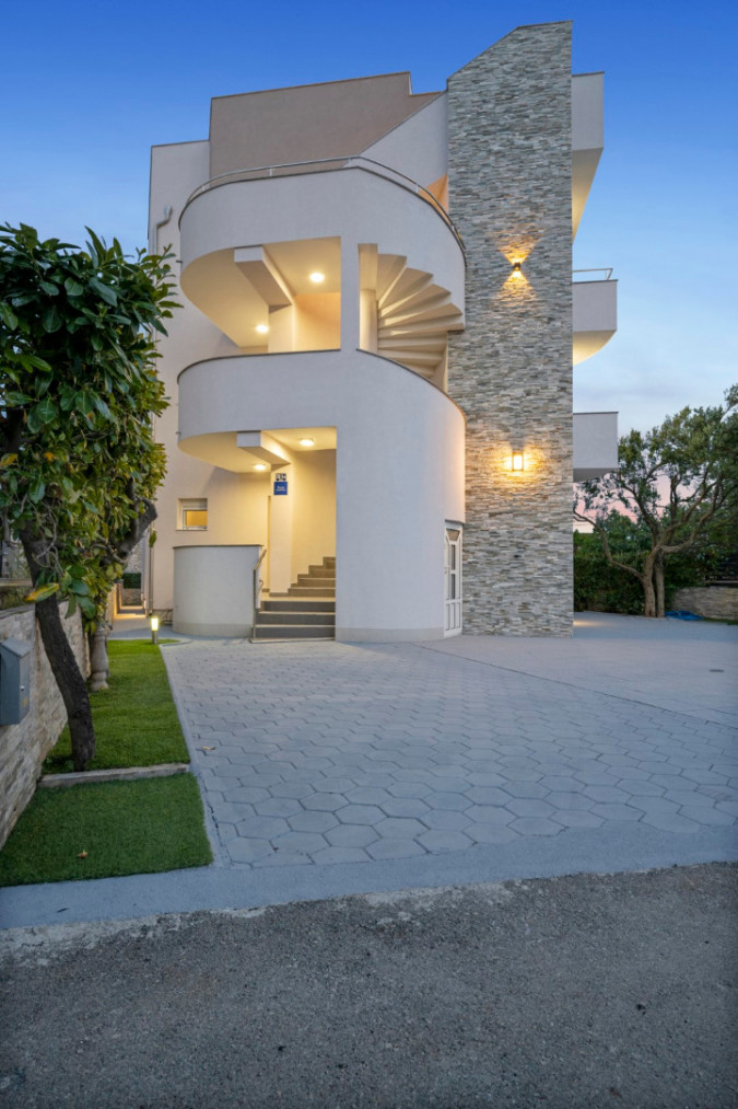 Exterior, Aquarius Apartments with heated pool – Srima, Croatia Srima-vodice