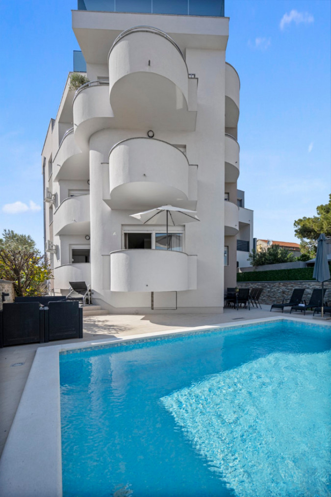 Exterior, Aquarius Apartments with heated pool – Srima, Croatia Srima-vodice